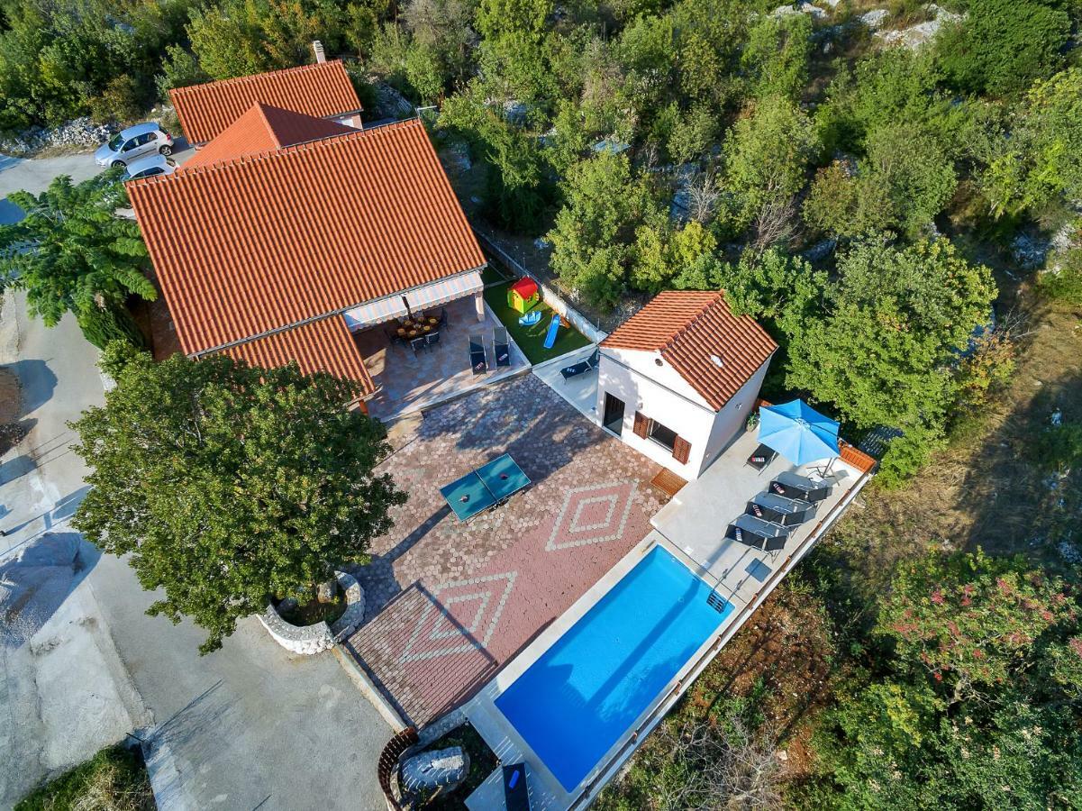 Villa Zvonimir Zagvozd Экстерьер фото